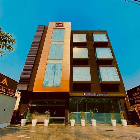 Ace Iconic Hotell Greater Noida Eksteriør bilde