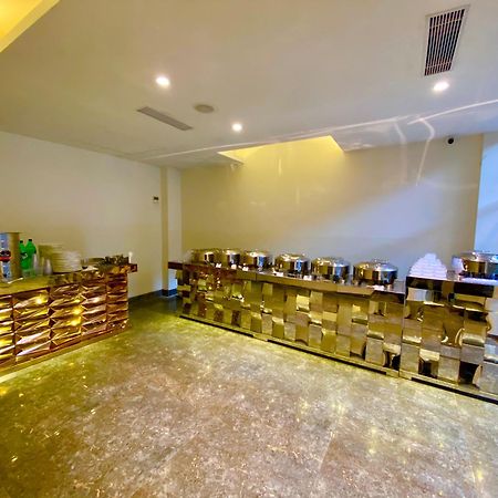 Ace Iconic Hotell Greater Noida Eksteriør bilde