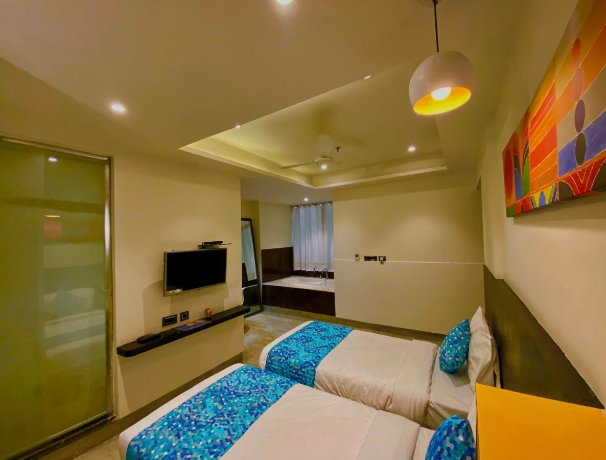 Ace Iconic Hotell Greater Noida Eksteriør bilde