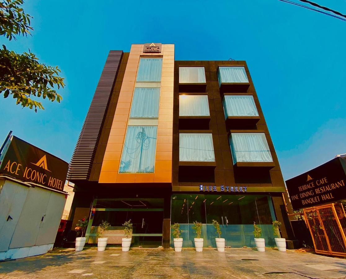 Ace Iconic Hotell Greater Noida Eksteriør bilde